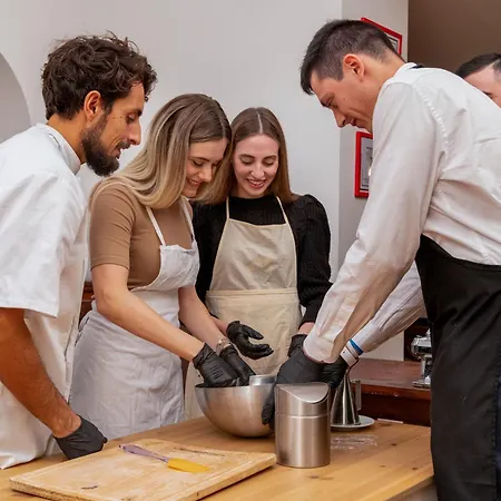 Bed & Breakfast Lemarche 5*