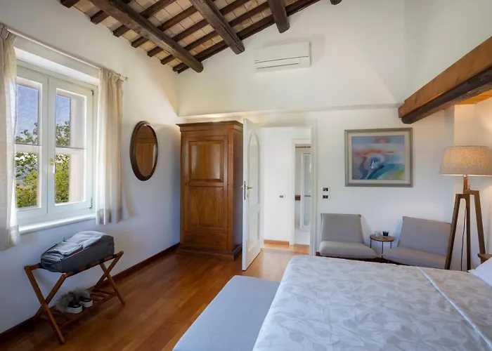 Lemarche Alojamento de Acomodação e Pequeno-almoço Rustico